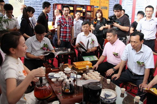 http://m.93longfengyou.com/upload/shop/article/05219108249910854.jpg